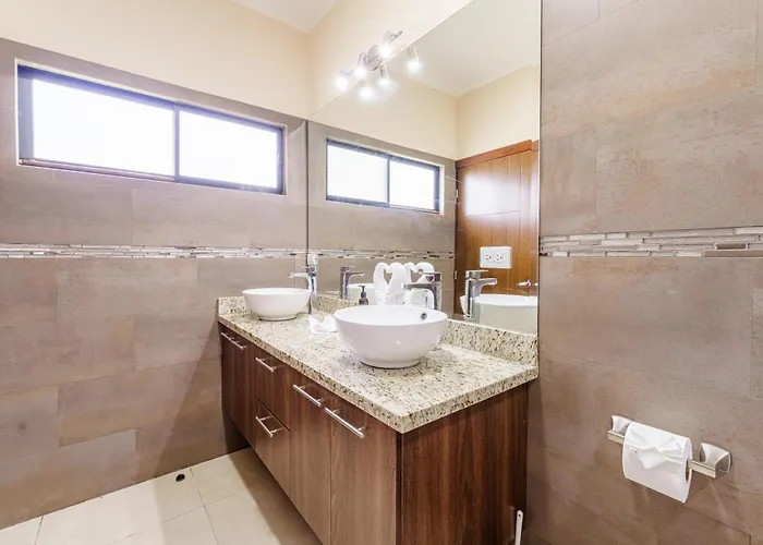 Casa Mimi - Beautiful House In Surfside Potrero (Guanacaste)